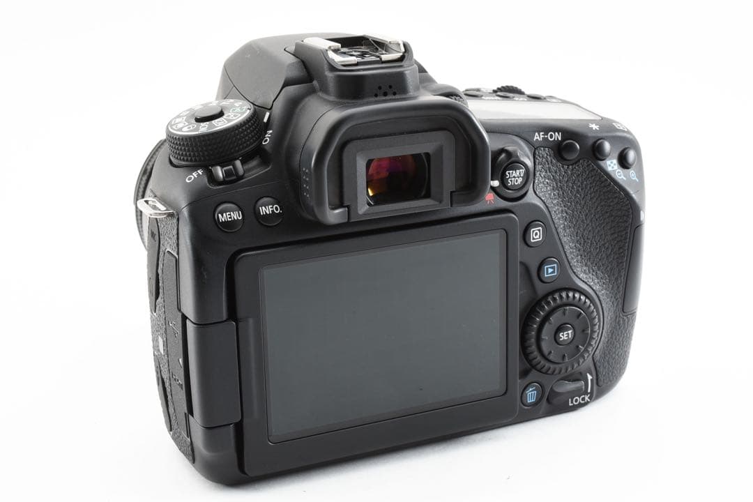 デジタル一眼レフカメラ Canon EOS 80D 標準レンズセット