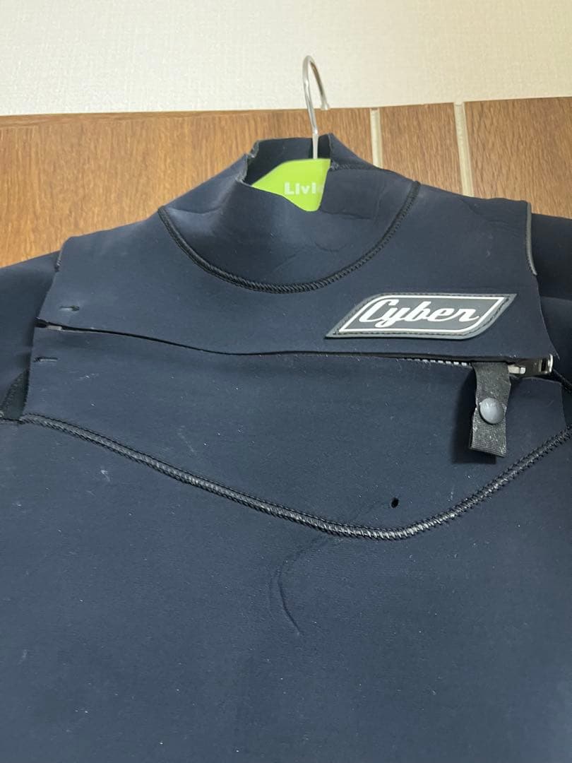 ウェットスーツ　シーガル（L）　cyber アームつき