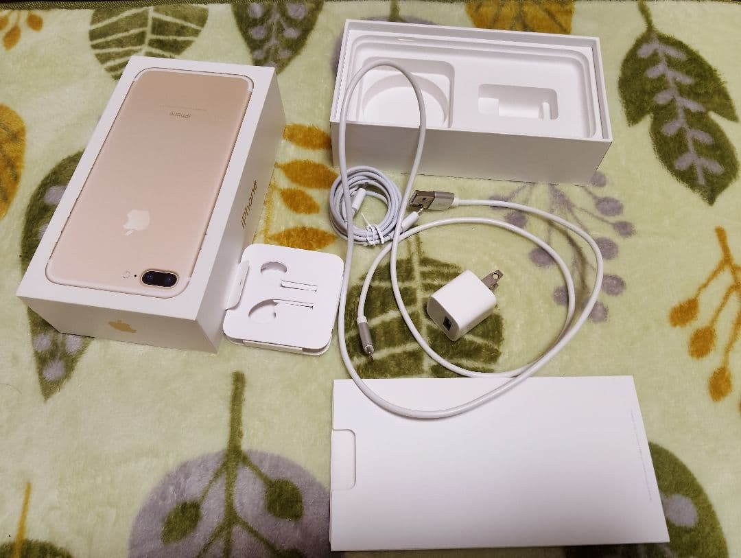 Apple iPhone 7 Plus 128GB ドコモ