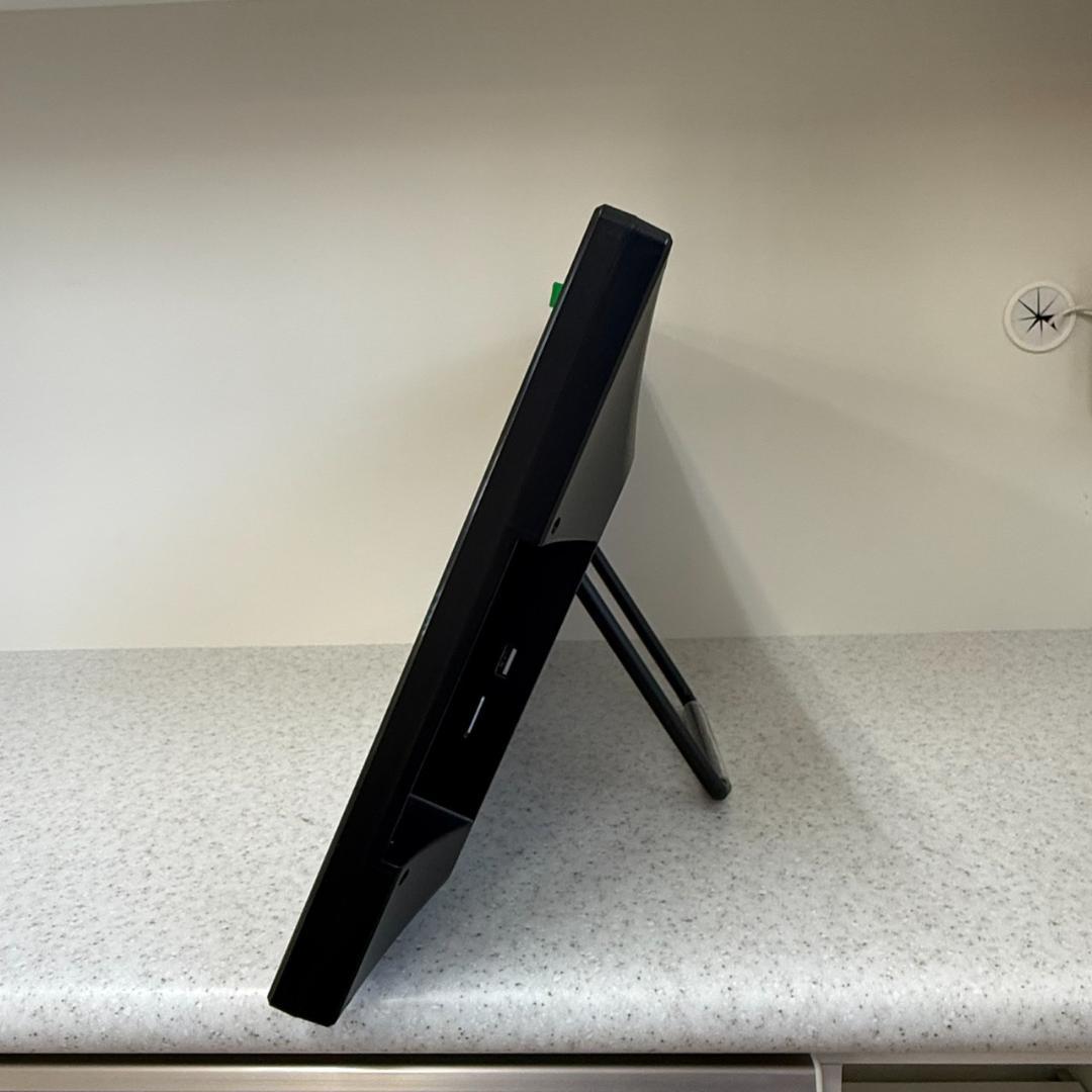 ★19インチ　ポータブルTV　OTVF-1901　2021年製