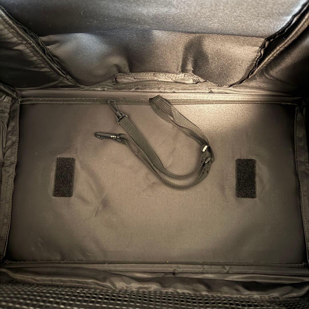 【1回のみ使用】マンダリンブラザーズ　ブラックナイロンリュック L 中型犬用