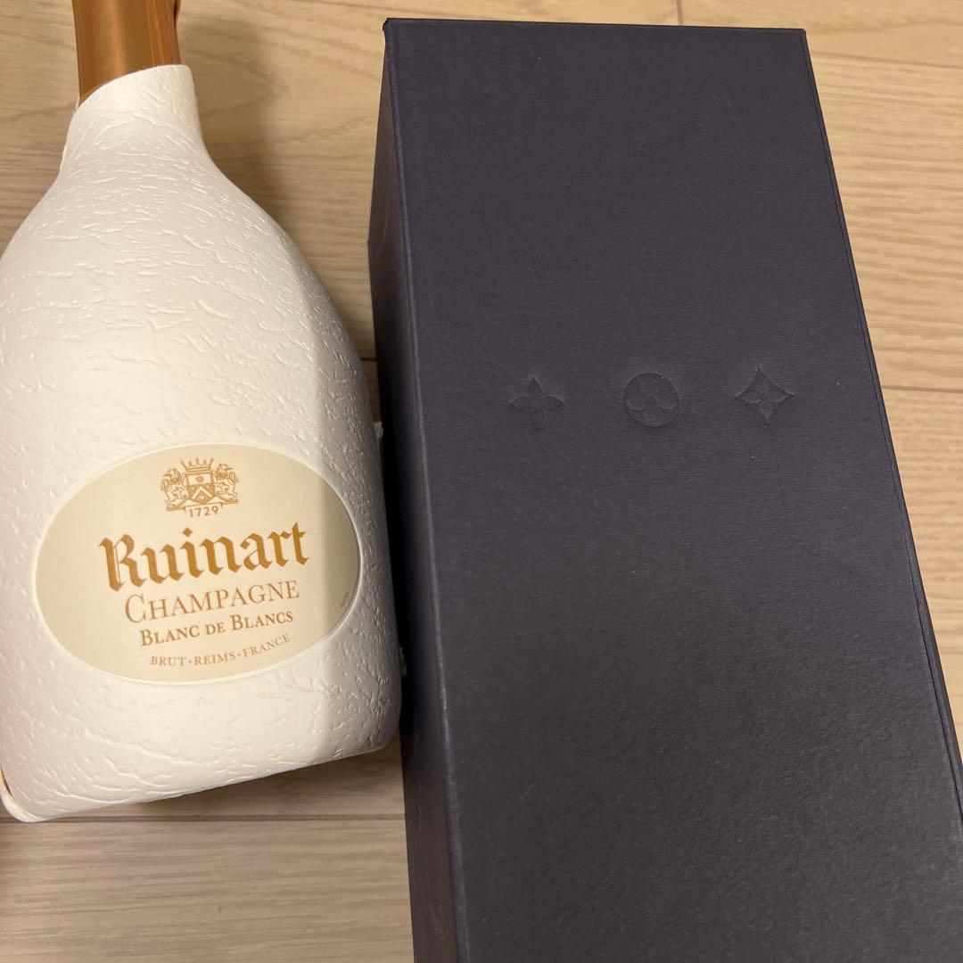 Ruinart シャンパン 750ml ホワイトボトル　VUITTON刻印箱付き