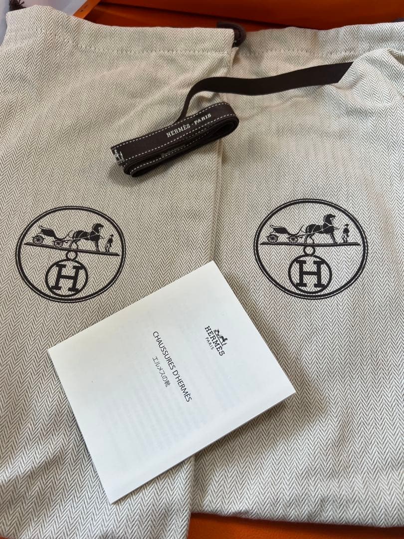 HERMES モカシン 《ジュリア》 《流行に左右されないデザイン》　サイズ37