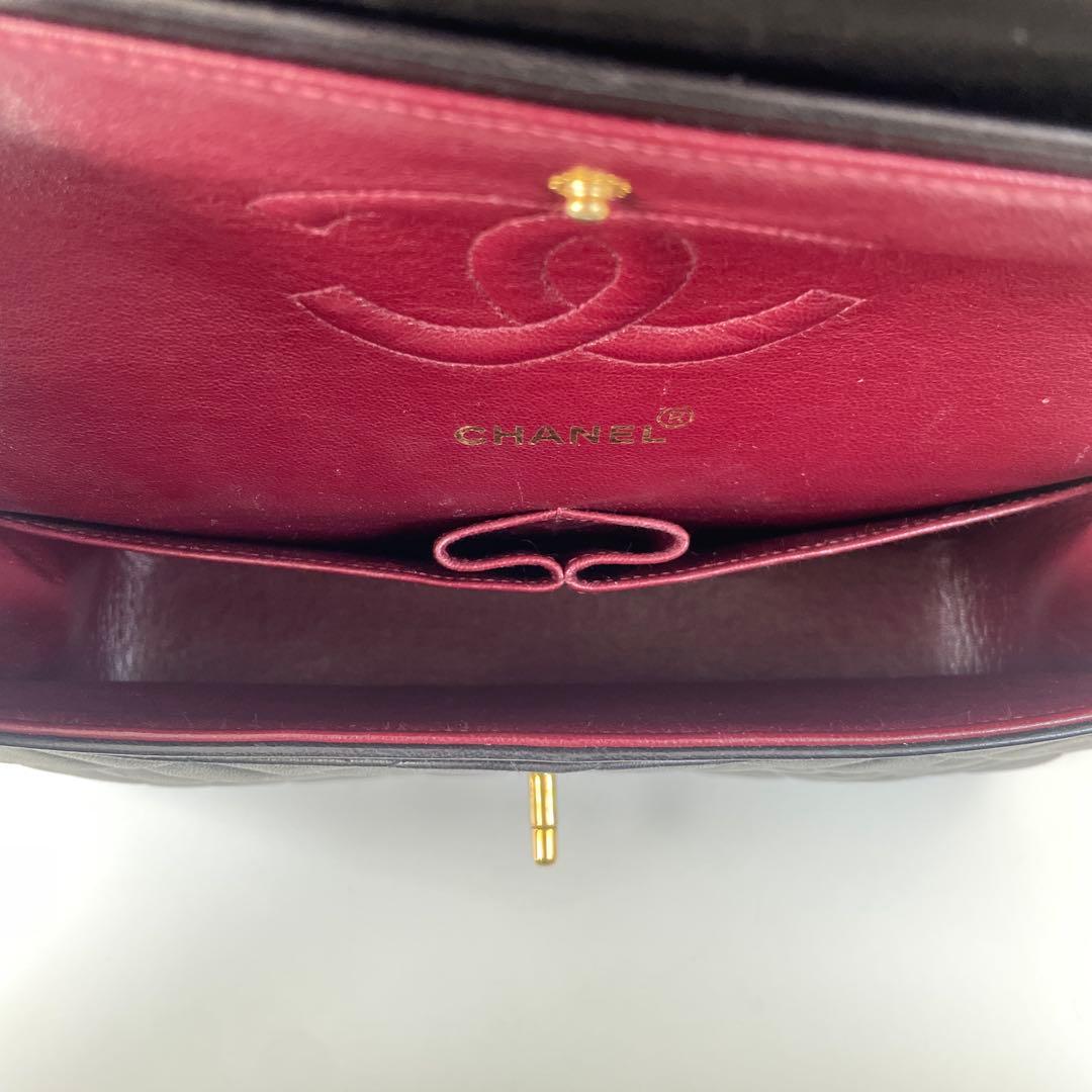 CHANEL クラシック ハンドバッグ 25 ラムスキン マトラッセ