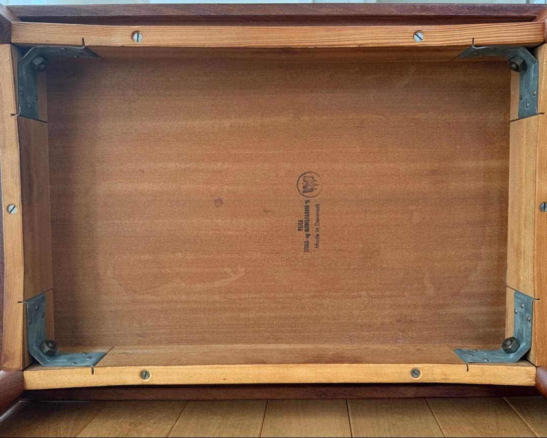 デンマーク 北欧家具 ヴィンテージ ローテーブ ルCHLOROS クロロス 購入