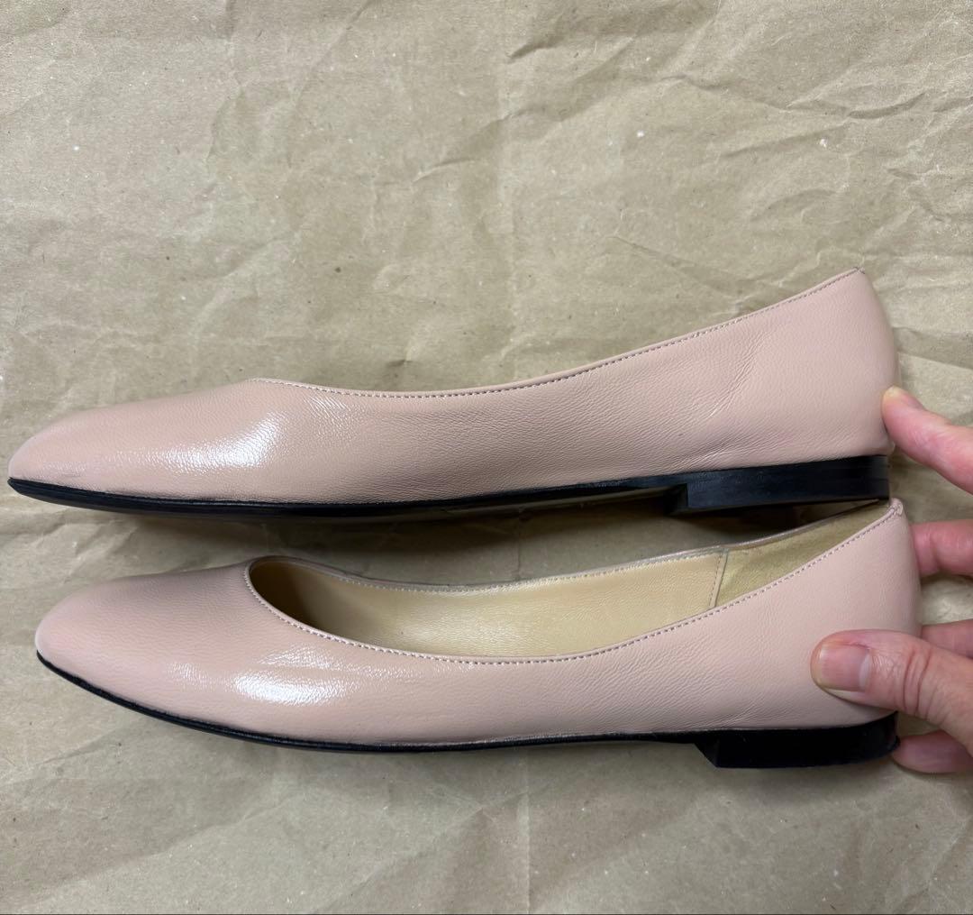 FABIO RUSCONI ベージュ ポインテッドトゥ フラットシューズ