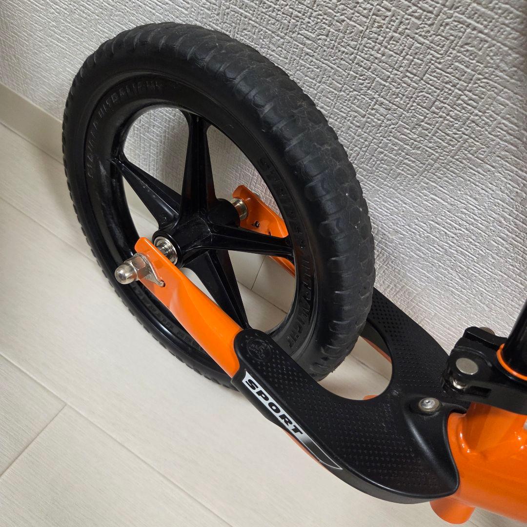 【正規品】STRIDER スポーツモデル 12インチ　オレンジ　日本正規品