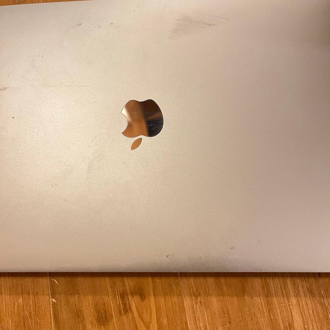 Apple MacBookAir M1 13インチ　95%バッテリー　256GB