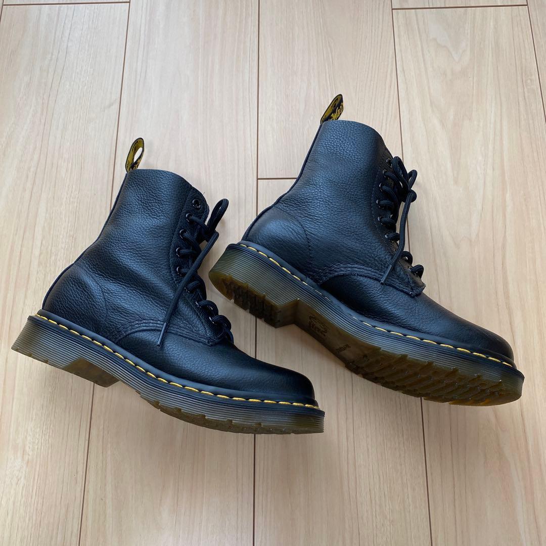 ドクターマーチン　8ホール　PASCAL VIRGINIA 13512006 黒