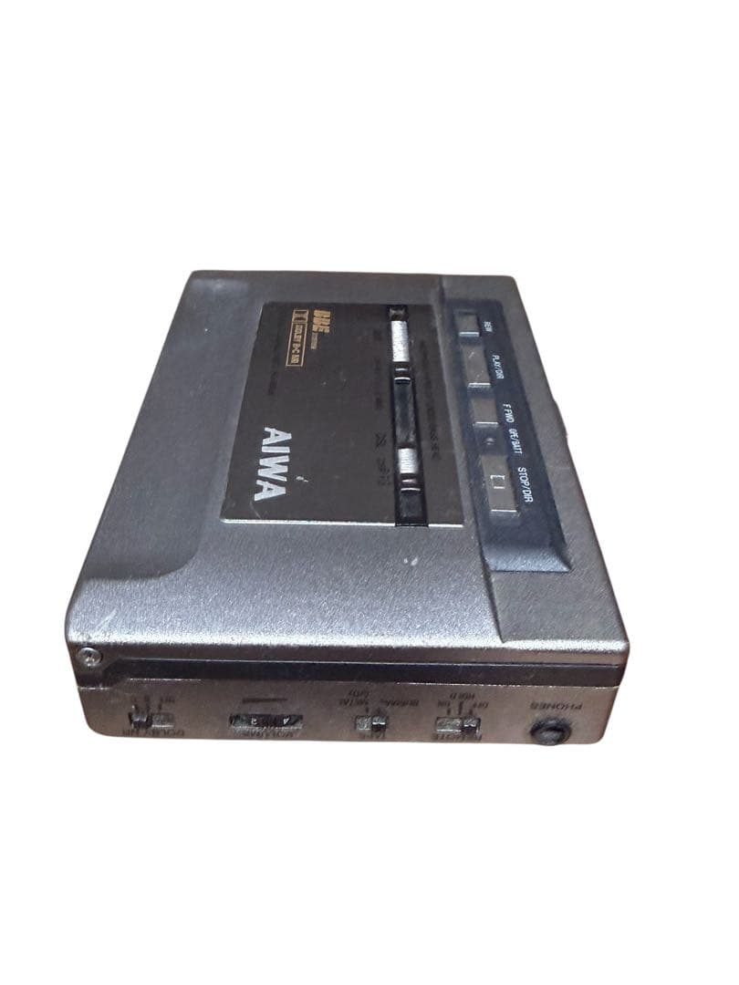 AIWA HS-PX50 シルバー ポータブルカセットプレーヤー　 現状品