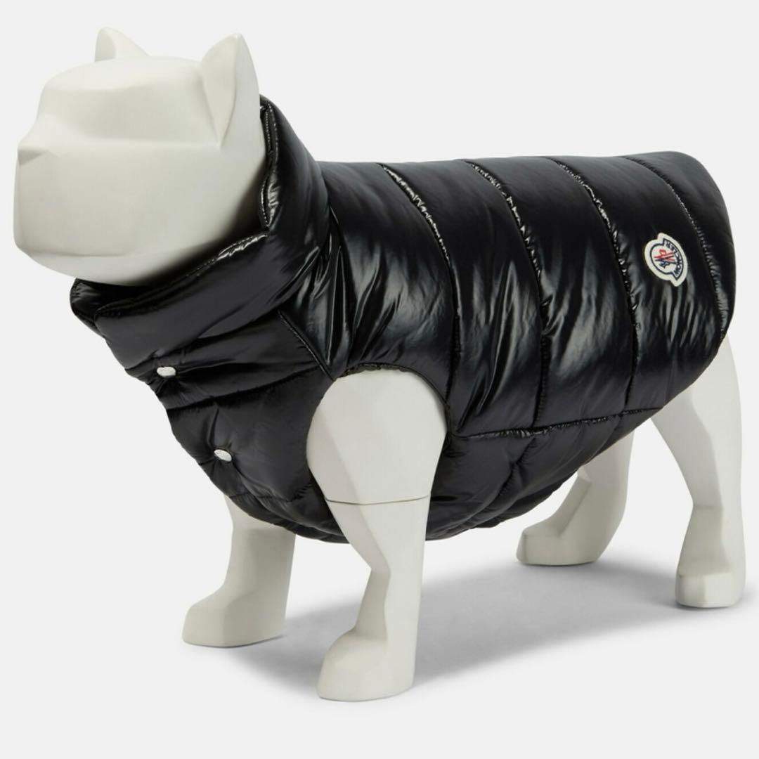 モンクレール ポルド ドッグ クチュール　犬用ダウンベスト　犬服　黒　サイズ3