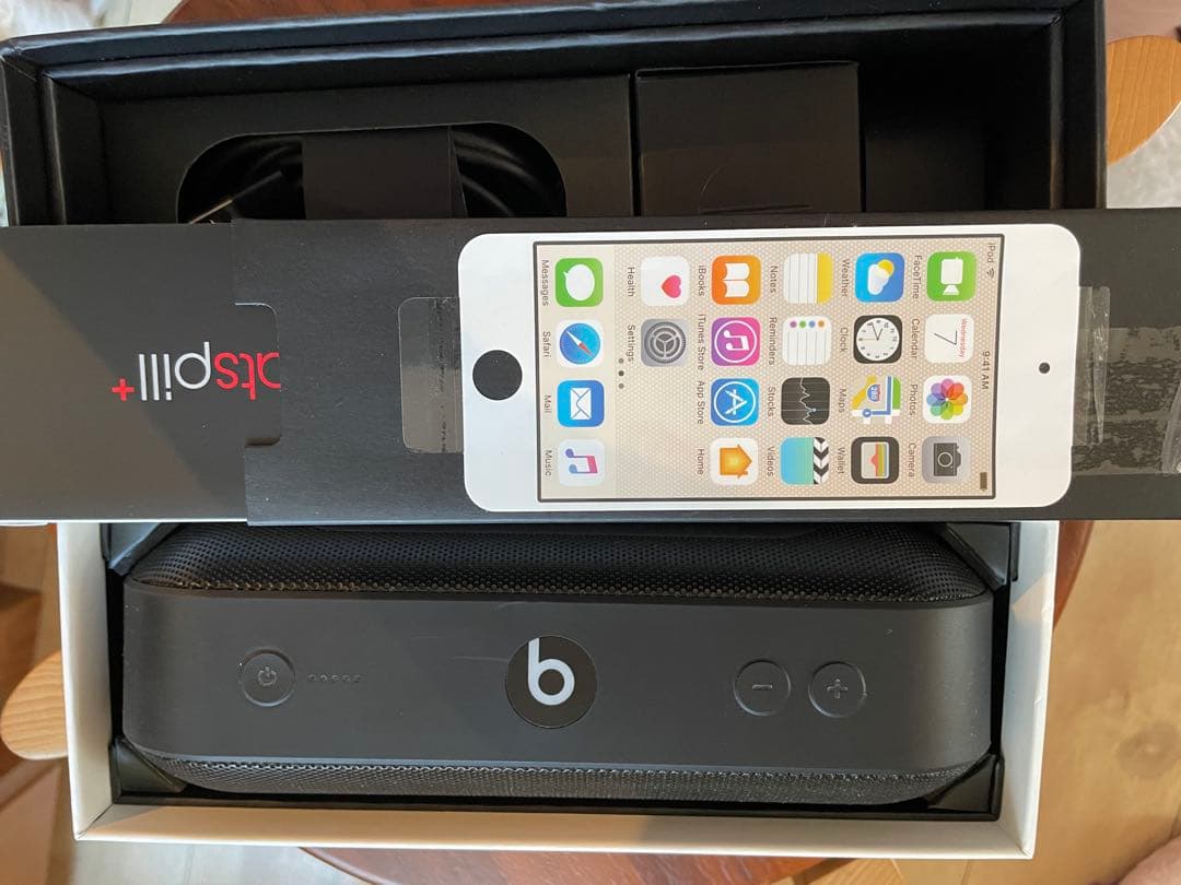 Beats pill+ ポータブルスピーカー ブラック