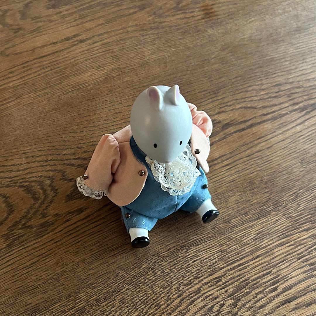 ヴィンテージ ネズミのビスクドール（チャイナヘッドドール・ミニョネット）送料込