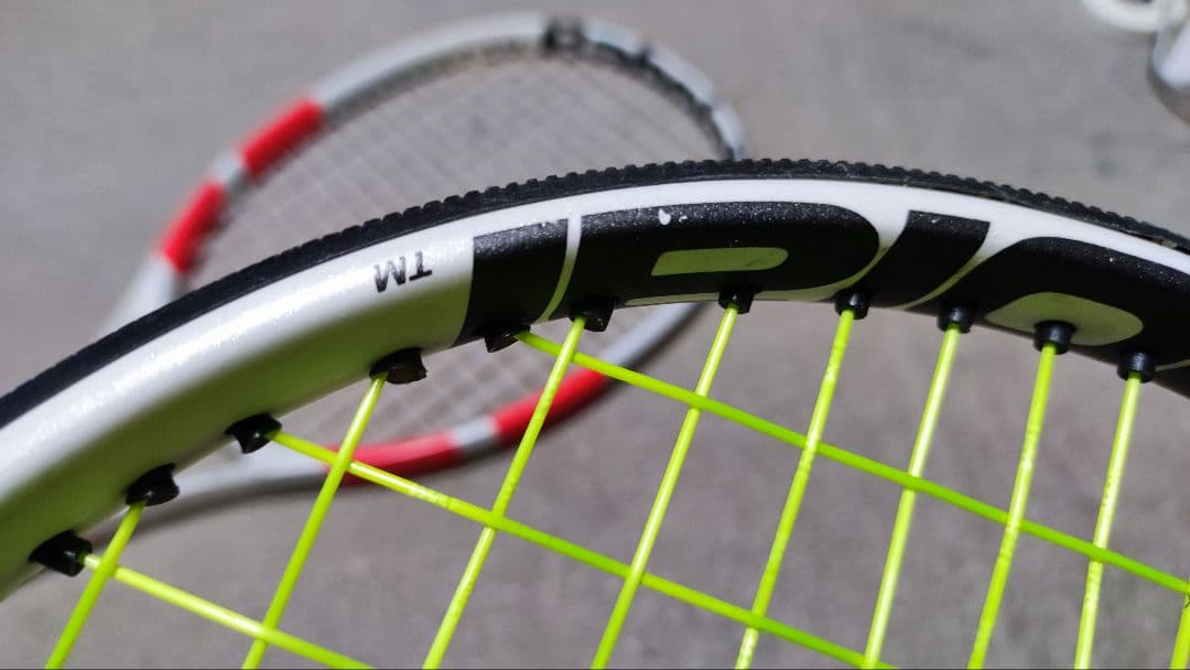 中古美品バボラ　ピュアストライク100 16✕19 G3 　2本組