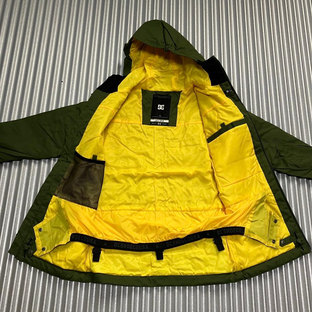 未使用　DC スノボウェア　スキーウェア　子供用　キッズ　上下　150cm