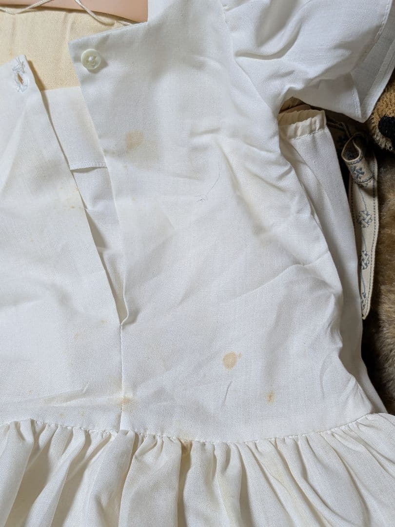 アンティークドールとテディベア