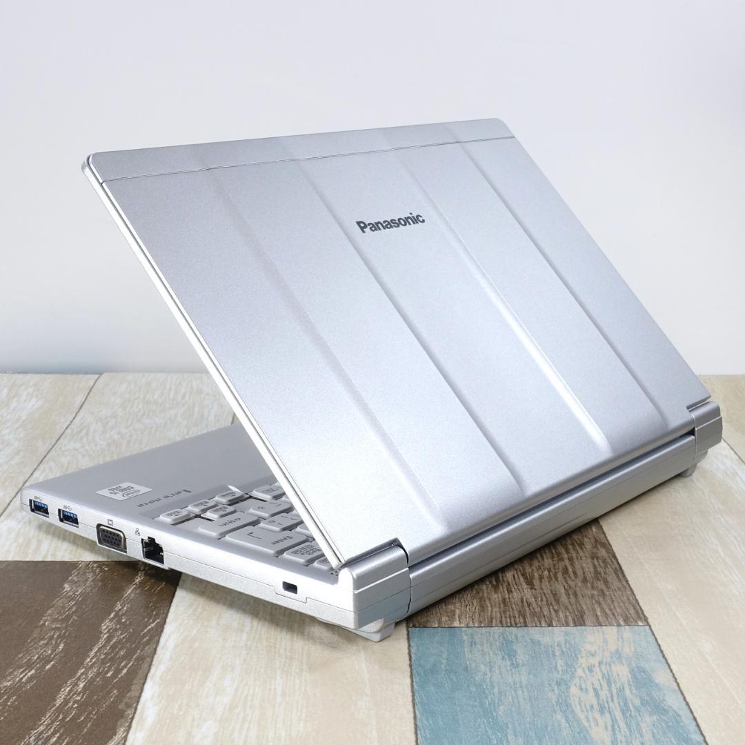 累積使用時間僅少の極美品✨超高速新品ＳＳＤ５００ＧＢ＆１６ＧＢメモリ搭載✨日本製