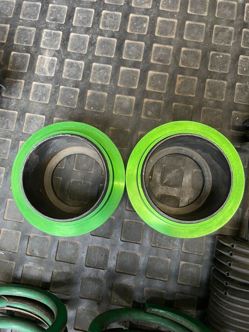 ゆ*様 テイン プリウスα 40 ストリート ベイシスZ 車高調