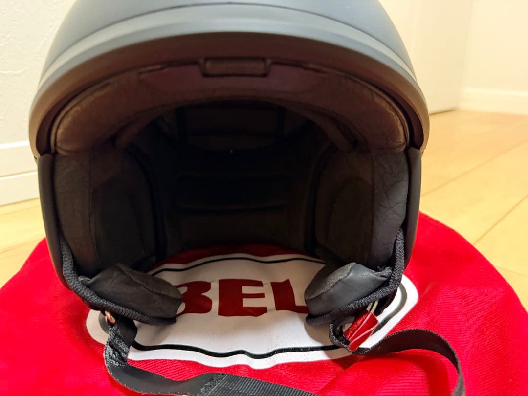 未使用　DOT規格　BELL スポーツ用ヘルメット　Lサイズ