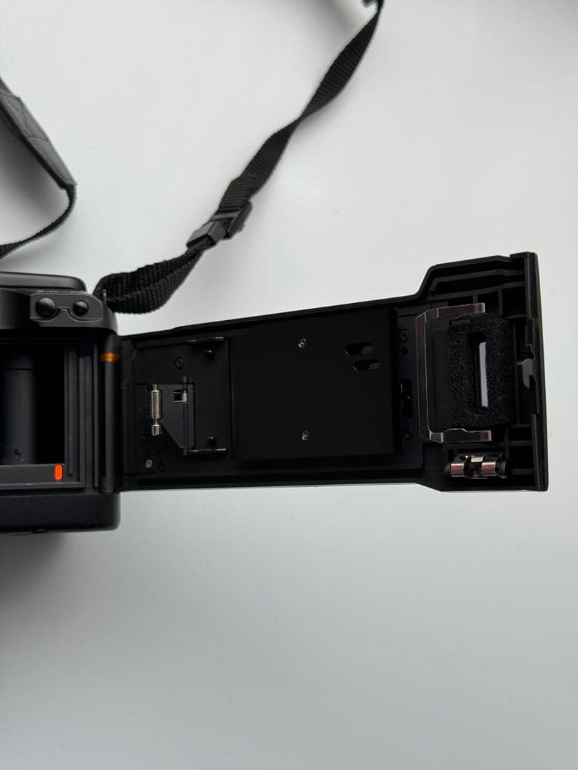 【フィルムカメラ】Canon EOS55とカメラグリップBP-50