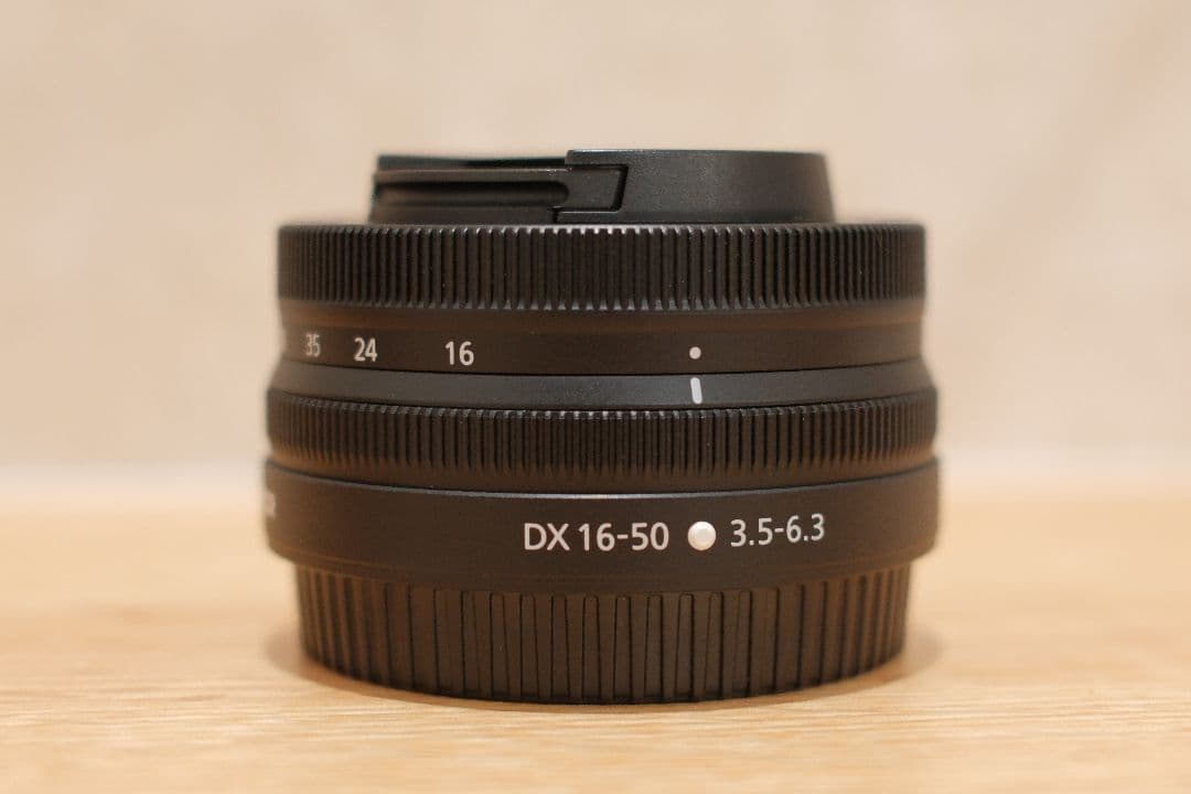 デジタルカメラ Nikon Zfc +Z 28mm F2.8 SE, Z DX 16-50mm