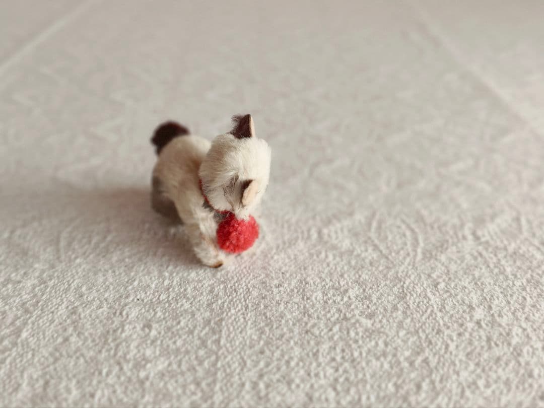 【suumaさま】vintage figure ୨୧ * 白茶 ふわふわ猫ちゃん