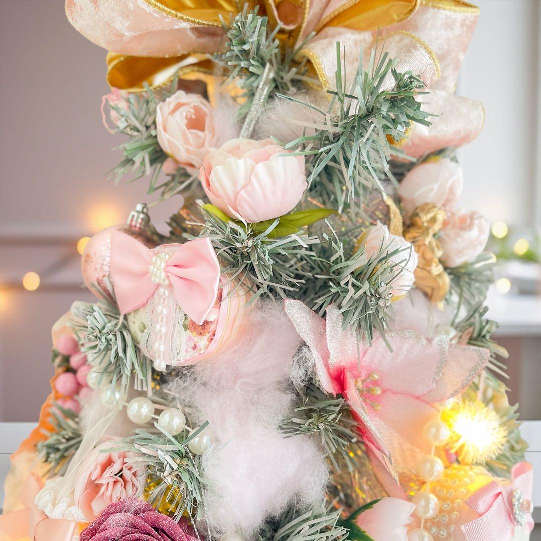 クーゲルタウンのフェアリーノエルツリー ／イルミネーション付クリスマスツリー