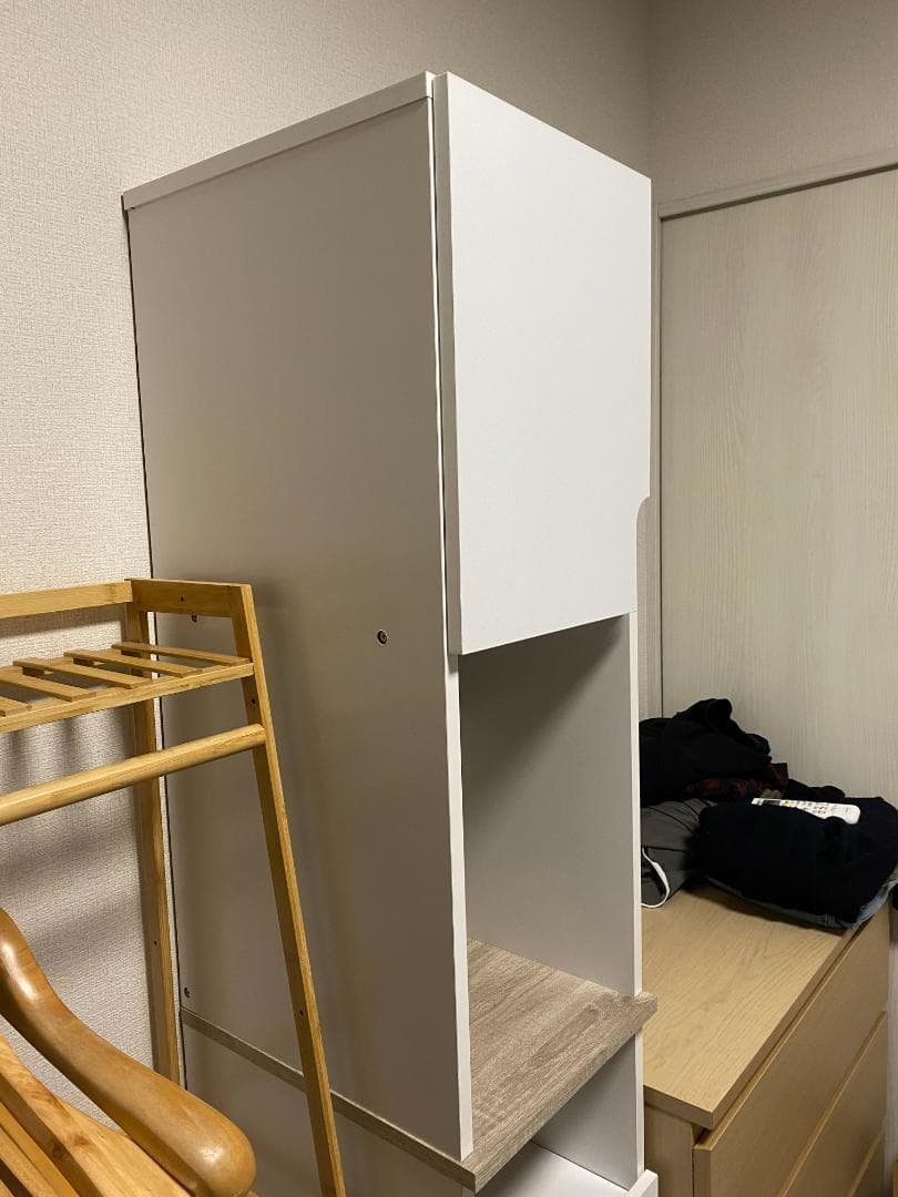 ホワイト木製収納キャビネット