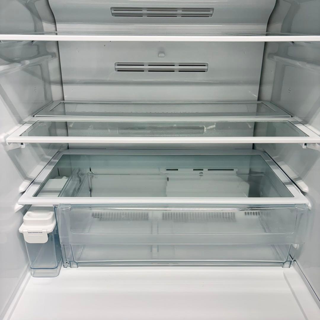 634 ファミリー向け　大型冷蔵庫　6ドア　観音開き　フレンチドア　500L強