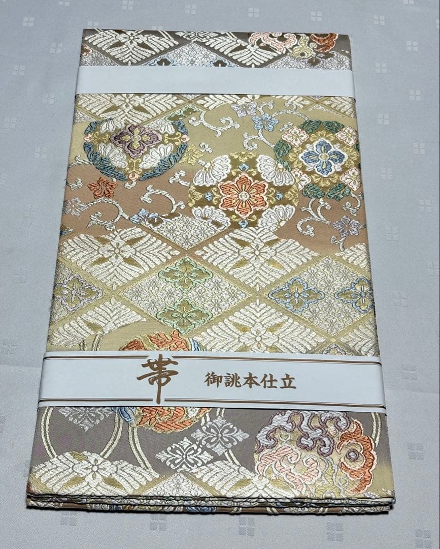 未使用品　和服帯　正絹　本唐織　吉祥文様　袋帯(六通) 帯封付