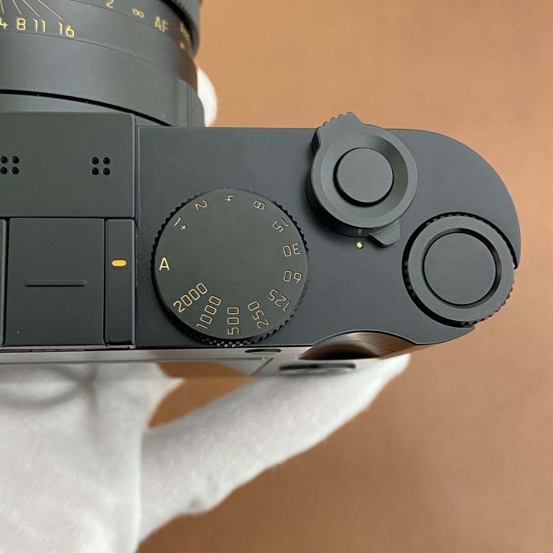 Q2 Daniel Craig x Greg Williams 付属品完備