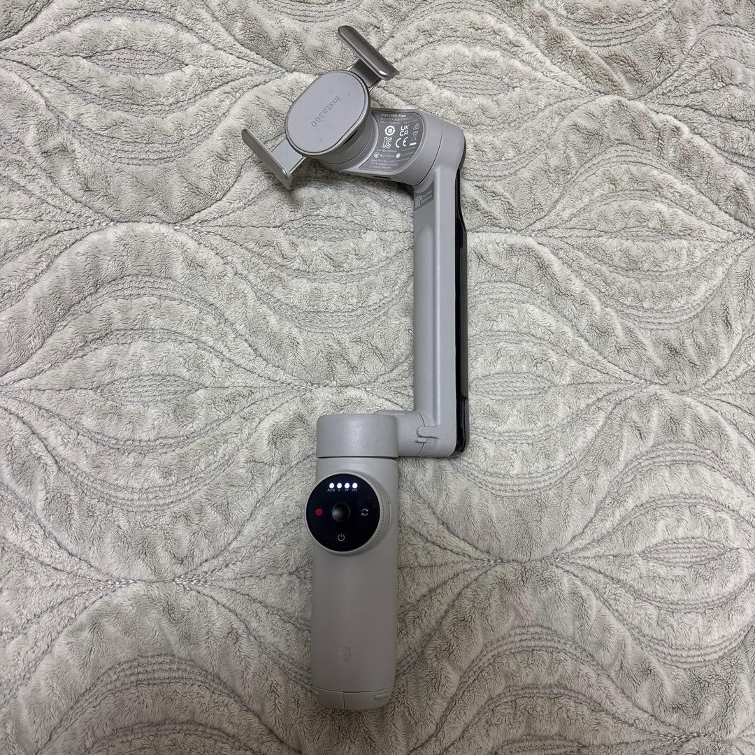 【純正】Insta360 Flowジンバル スマホ用 自撮り棒 三脚