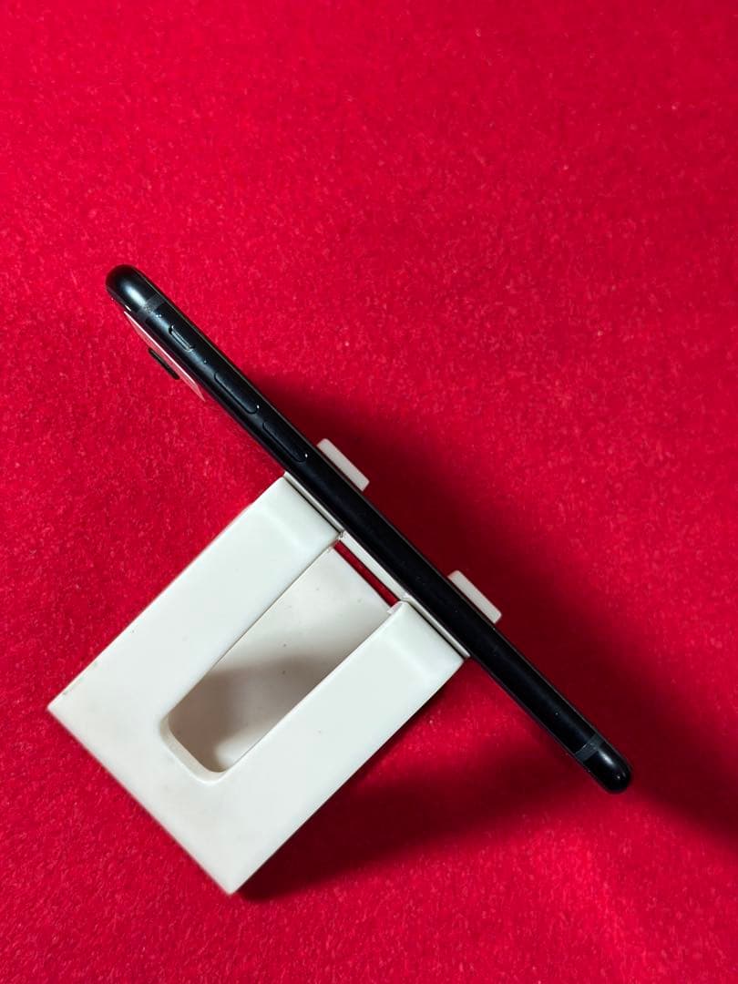 【4402】iPhone SE3第3世代ミッドナイト 128GB simフリー