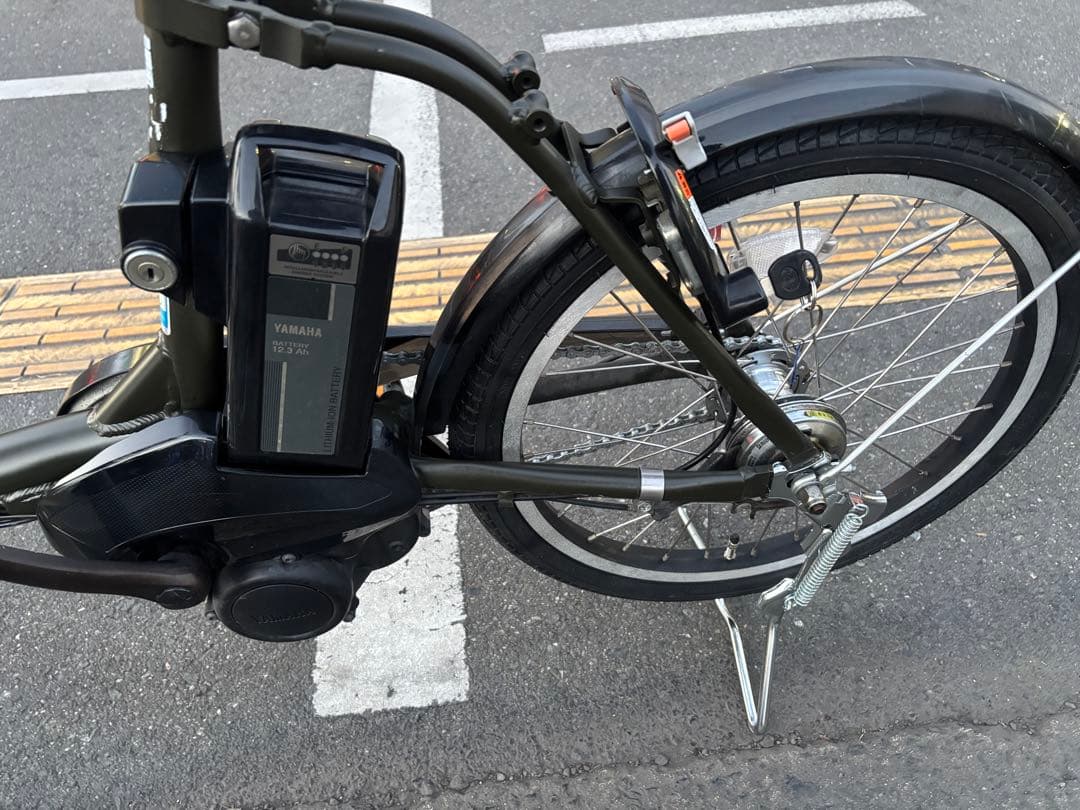 中古20㌅YAMAHA電動アシスト自転車　12.3Ah 大阪　023番