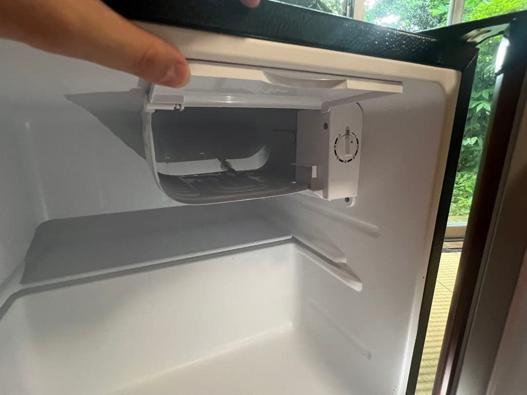 木目調 キューブ型冷蔵庫（PRC-B051D-M）