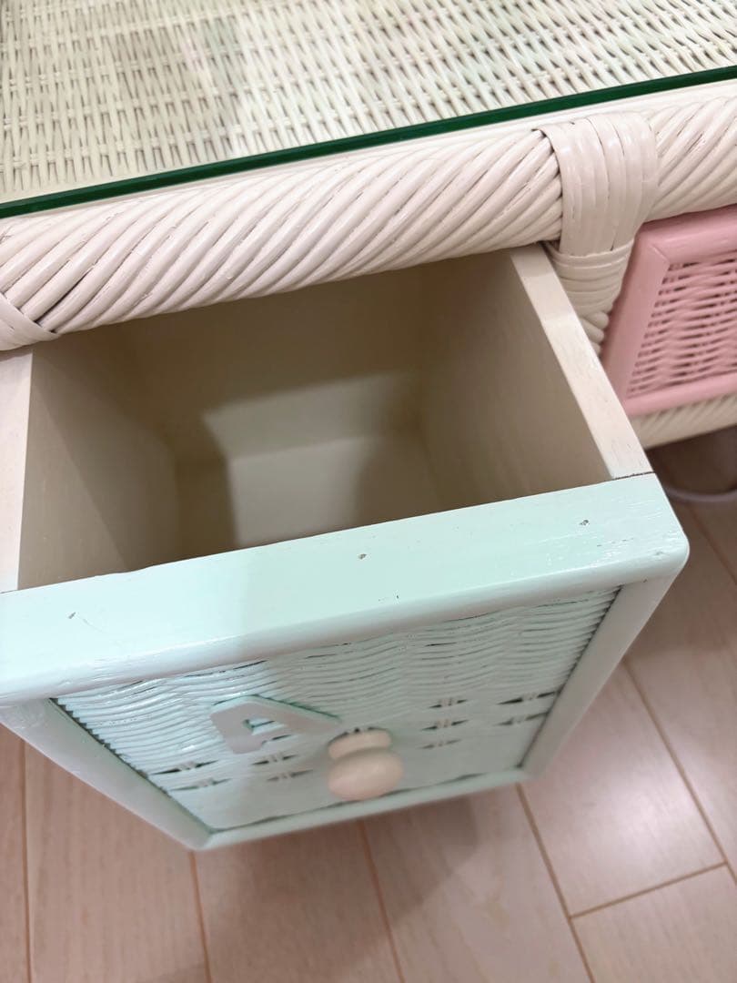 ヴィンテージ　ウィッカー　ラタン　ドレッサー