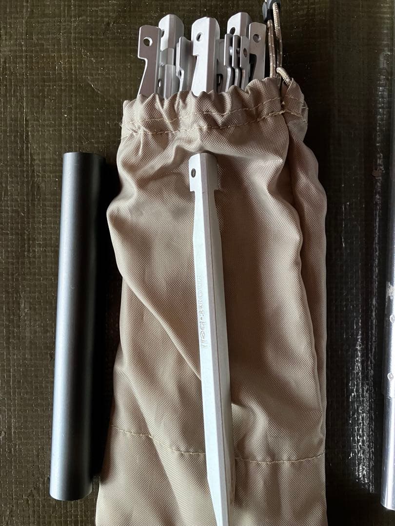 モンベル　美品　ムーンライトキャビン4 ベージュ　テント　ツールーム