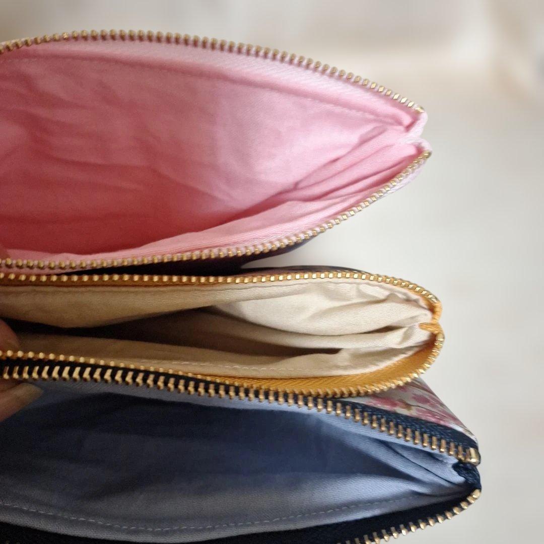 激レアねこパネル生地　ハンドメイド　ミニバック　まちなしバッグ　ポーチ