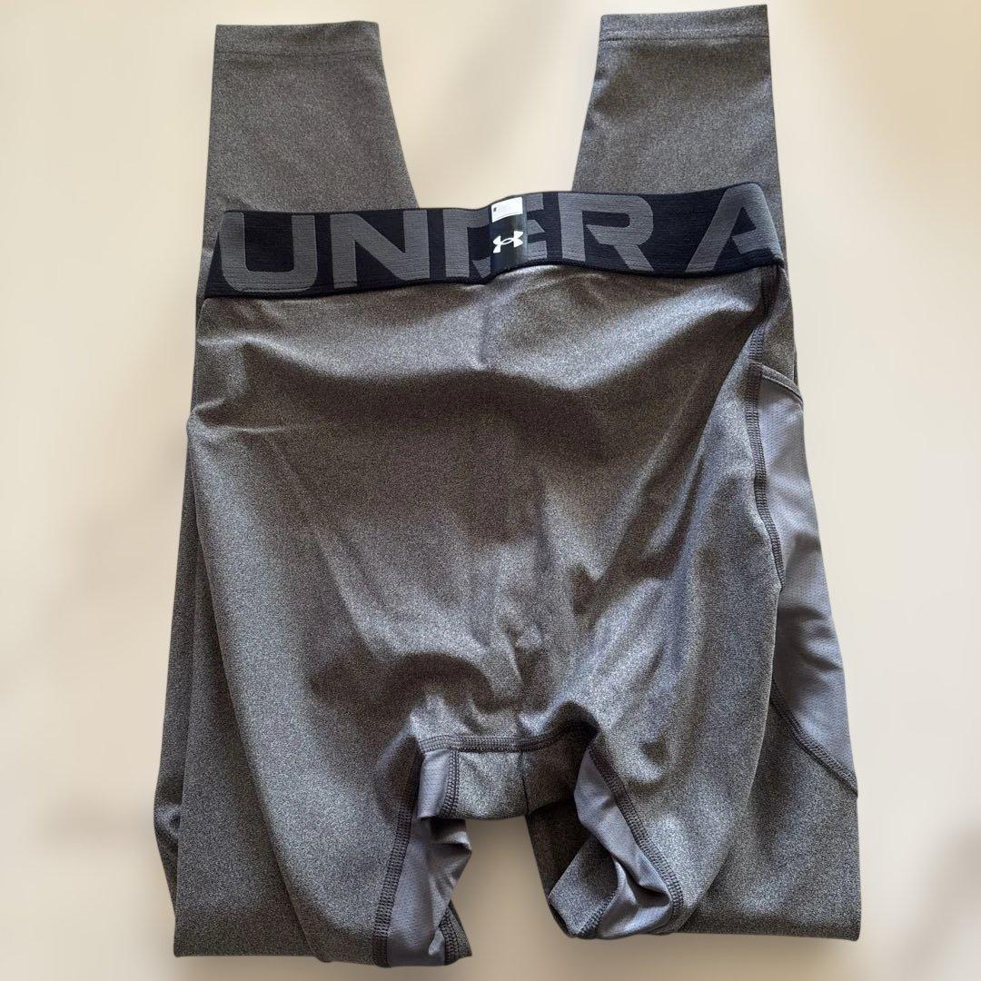 UNDER ARMOUR 福袋4点セット（Ｍ）