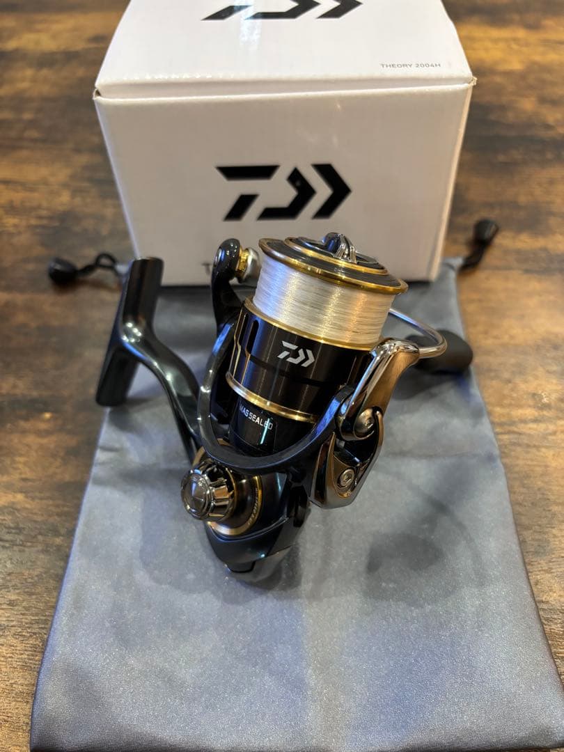 DAIWA THEORY 2004H スピニングリール