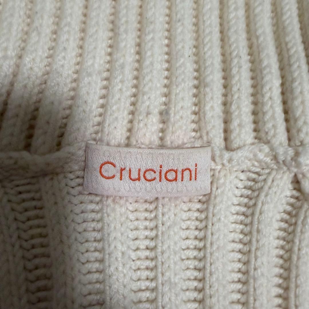 最高級イタリア製　クルチアーニ　タートルニット　ハーフジップ　フード　肉厚