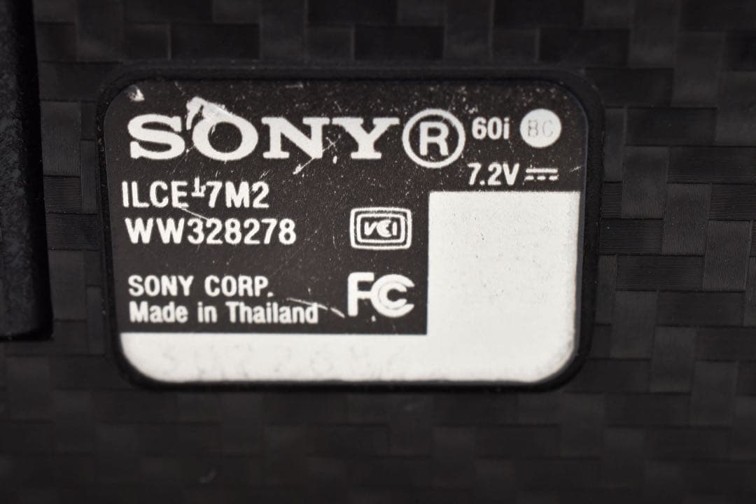 【美品】ソニー SONY α7 ILCE-7M2 ボディ フルサイズ