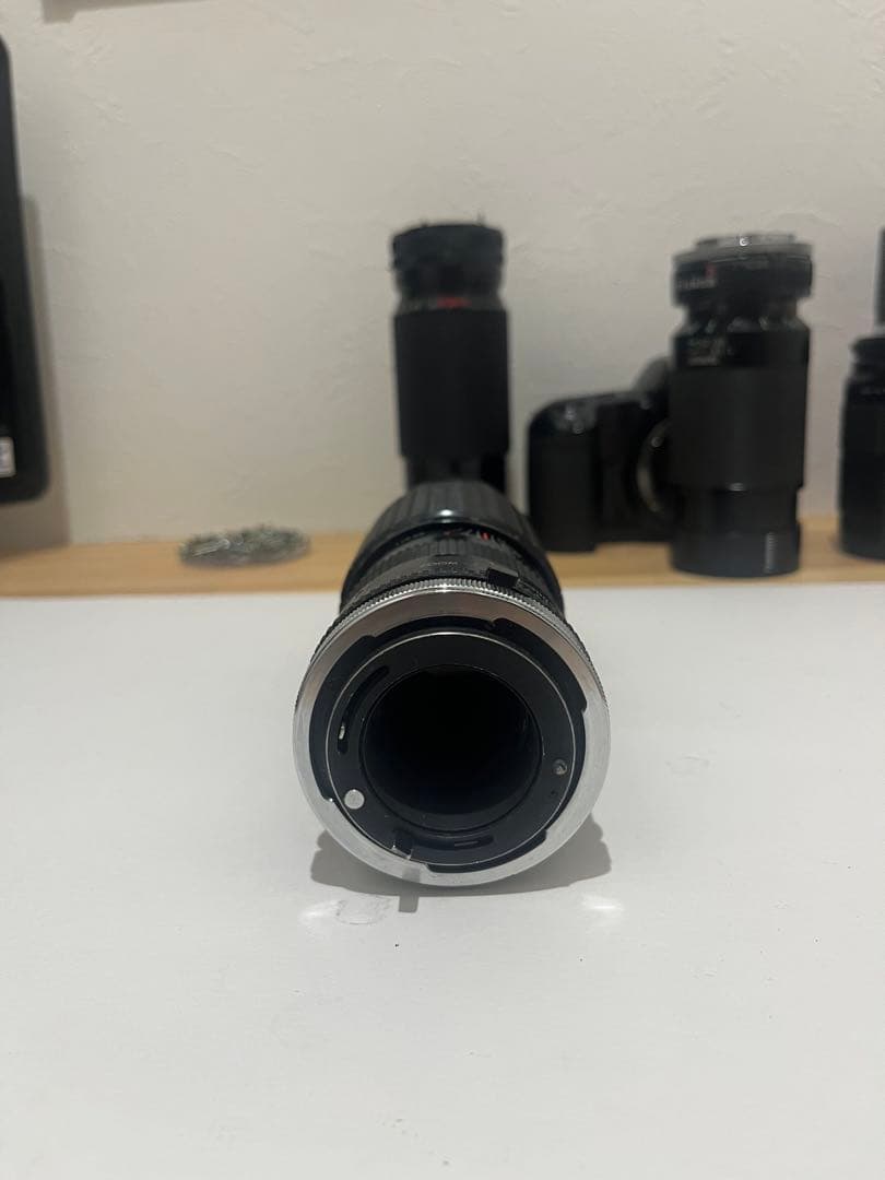 Canon カメラ本体とズームレンズ4本セット