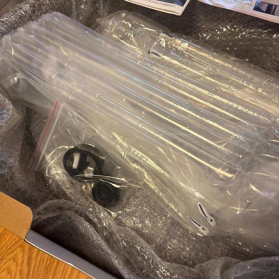 LOE ロエ　デスク用 キャットタワー 猫用ベッド デスク取り付け型 ハウス