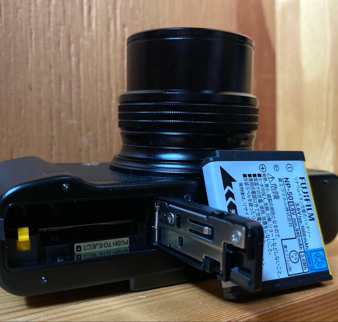 【さわ】フジフィルム　X10