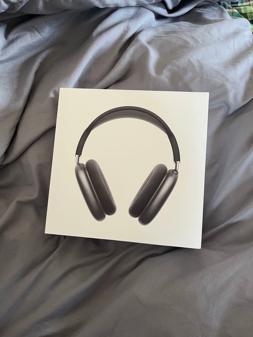 AirPods max ワイヤレスヘッドホン グレー