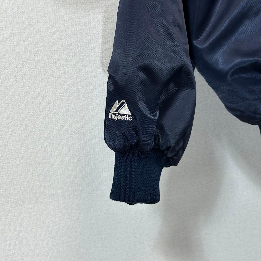 MLBヤンキースナイロンスタジャンビッグロゴ刺繍ワッペンクーパーズタウン古着