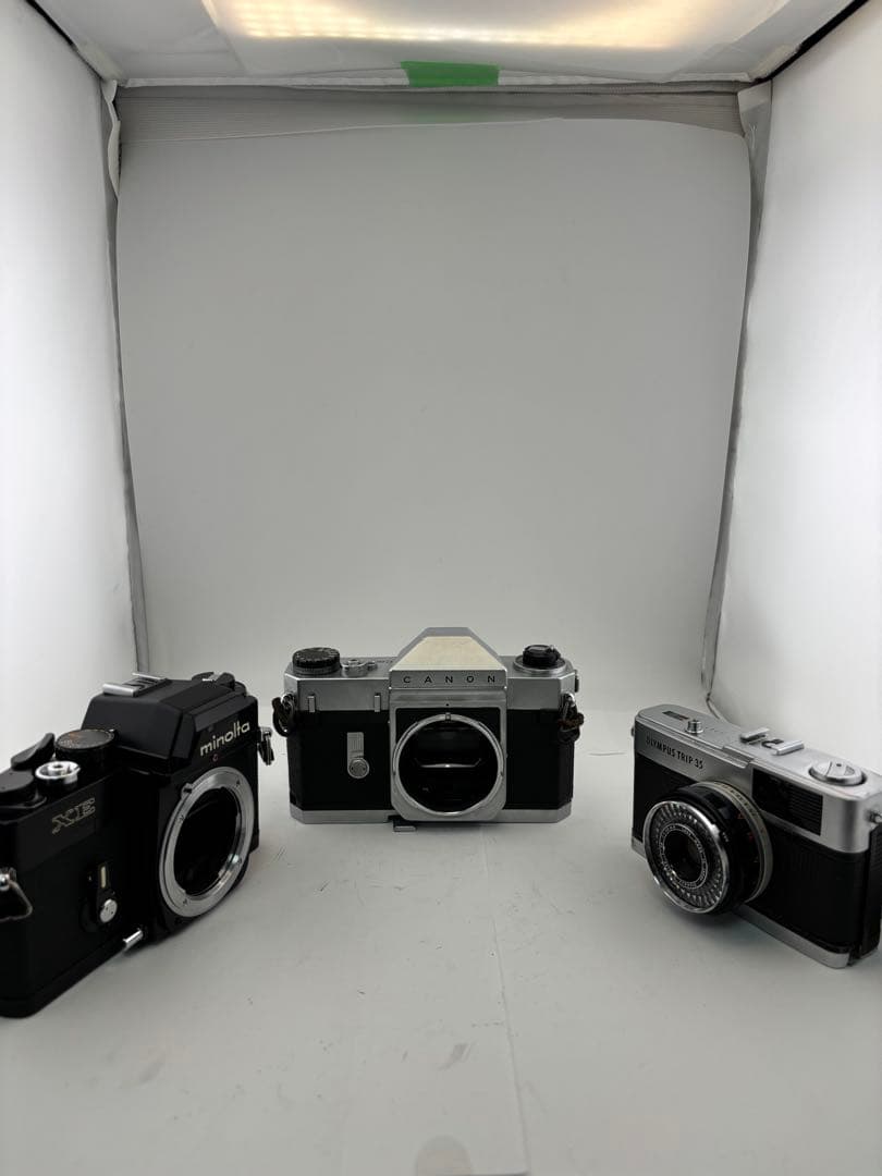 フィルムカメラとデジタル一眼レフセット