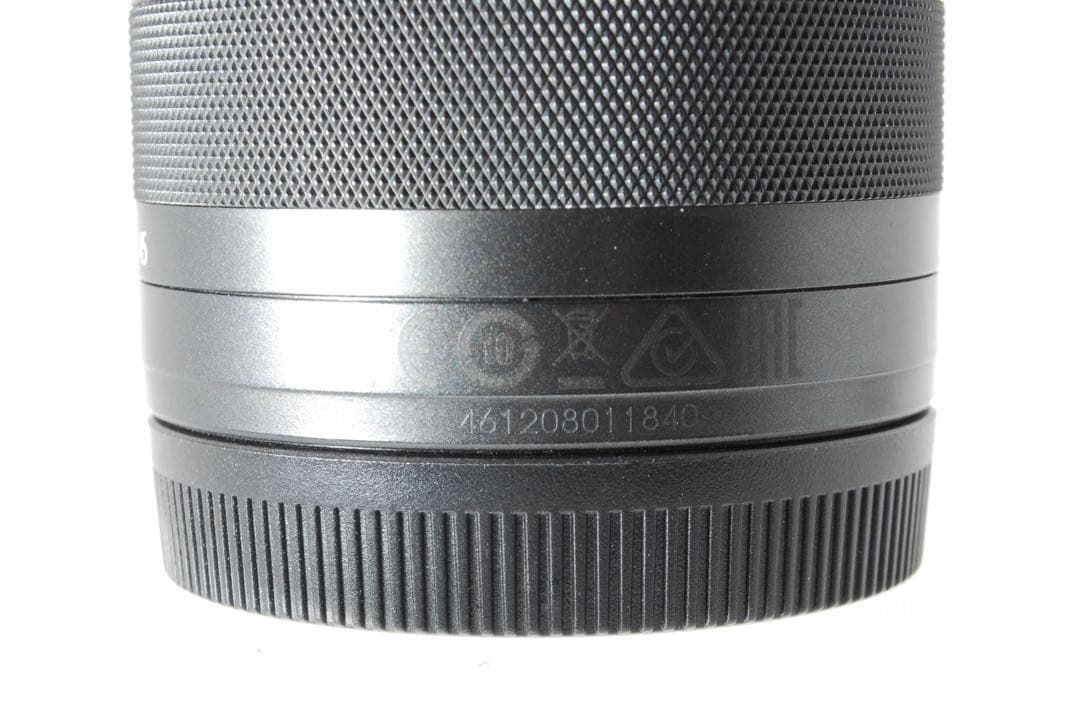 ✨極美品✨キャノン EOS Kiss M❤️高性能ミラーレス！