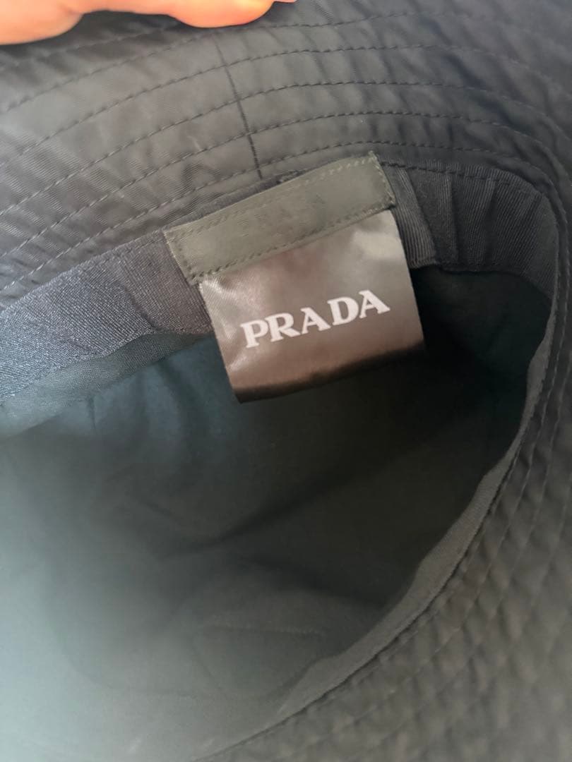 PRADA ブラック バケットハット
